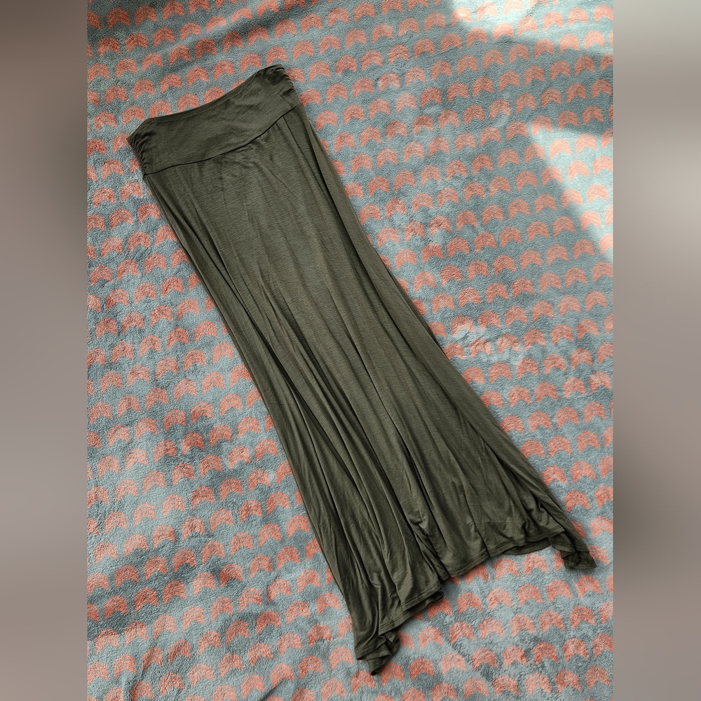NWT Honolua Wahine Army Green Maxi Skirt Size Large